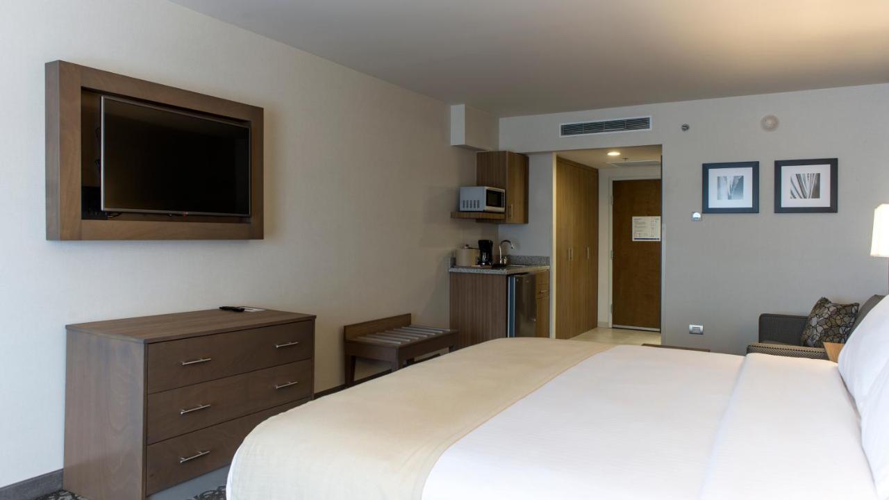 Holiday Inn Express & Suites Chihuahua Juventud By Ihg Eksteriør billede