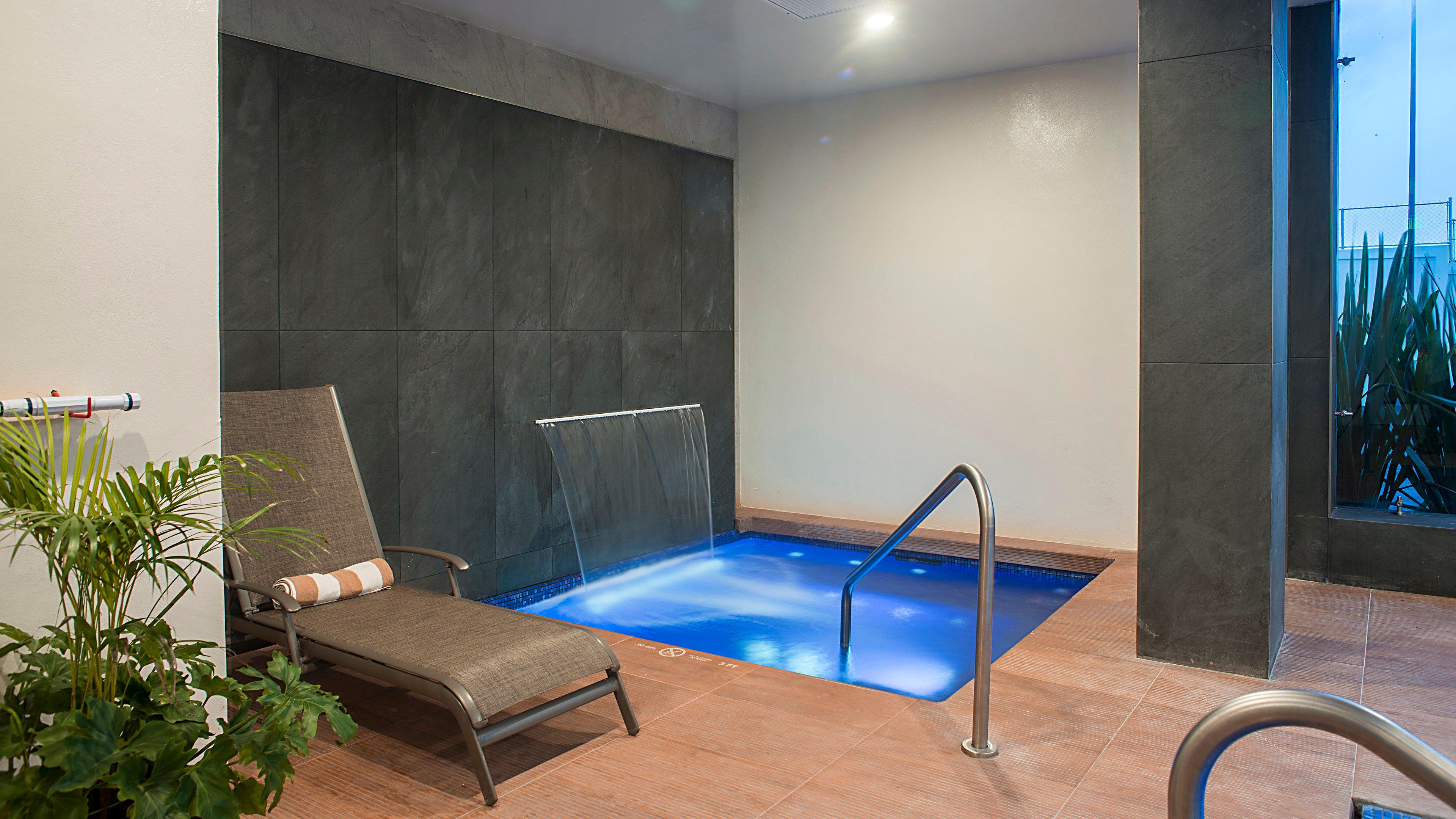 Holiday Inn Express & Suites Chihuahua Juventud By Ihg Eksteriør billede