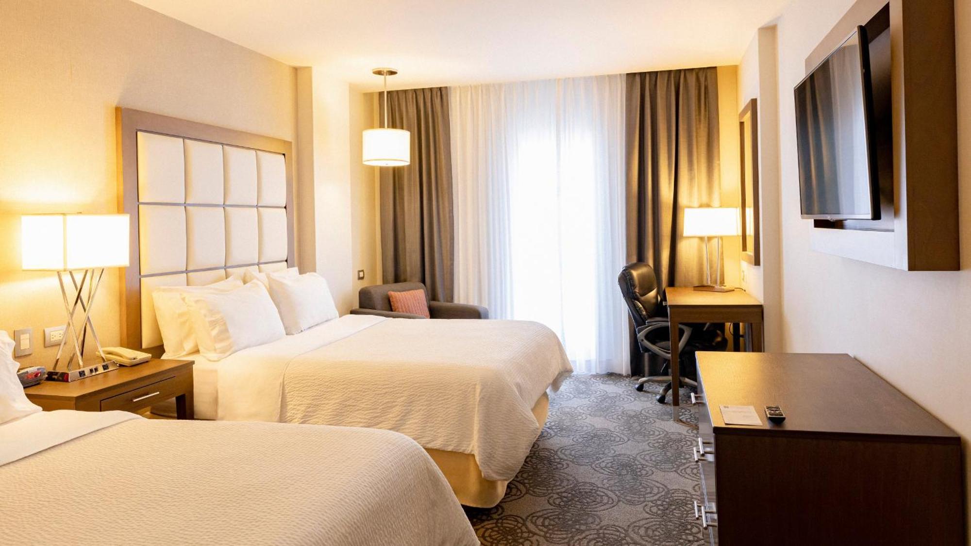 Holiday Inn Express & Suites Chihuahua Juventud By Ihg Eksteriør billede