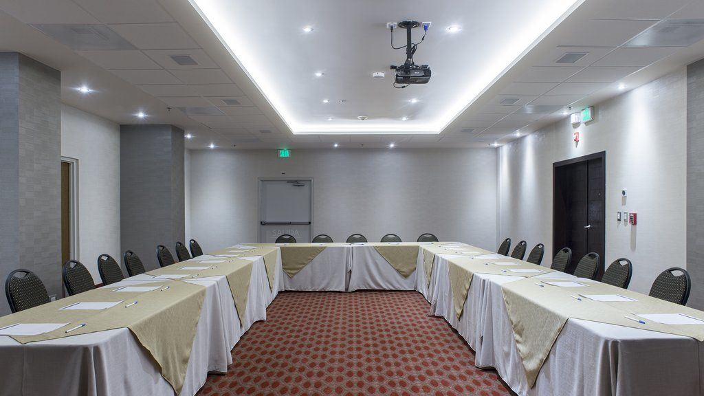 Holiday Inn Express & Suites Chihuahua Juventud By Ihg Eksteriør billede
